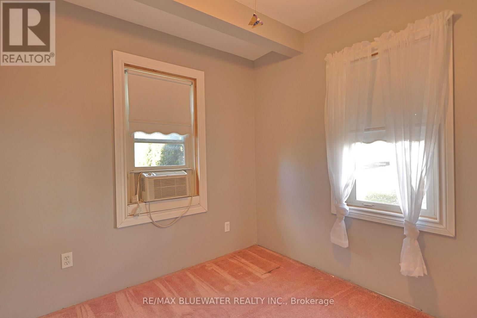 48 - 9385 IPPERWASH ROAD Image 28