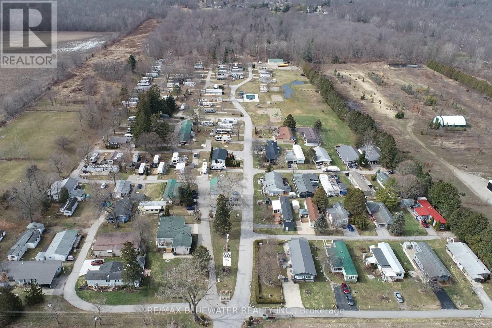 48 - 9385 IPPERWASH ROAD Image 31