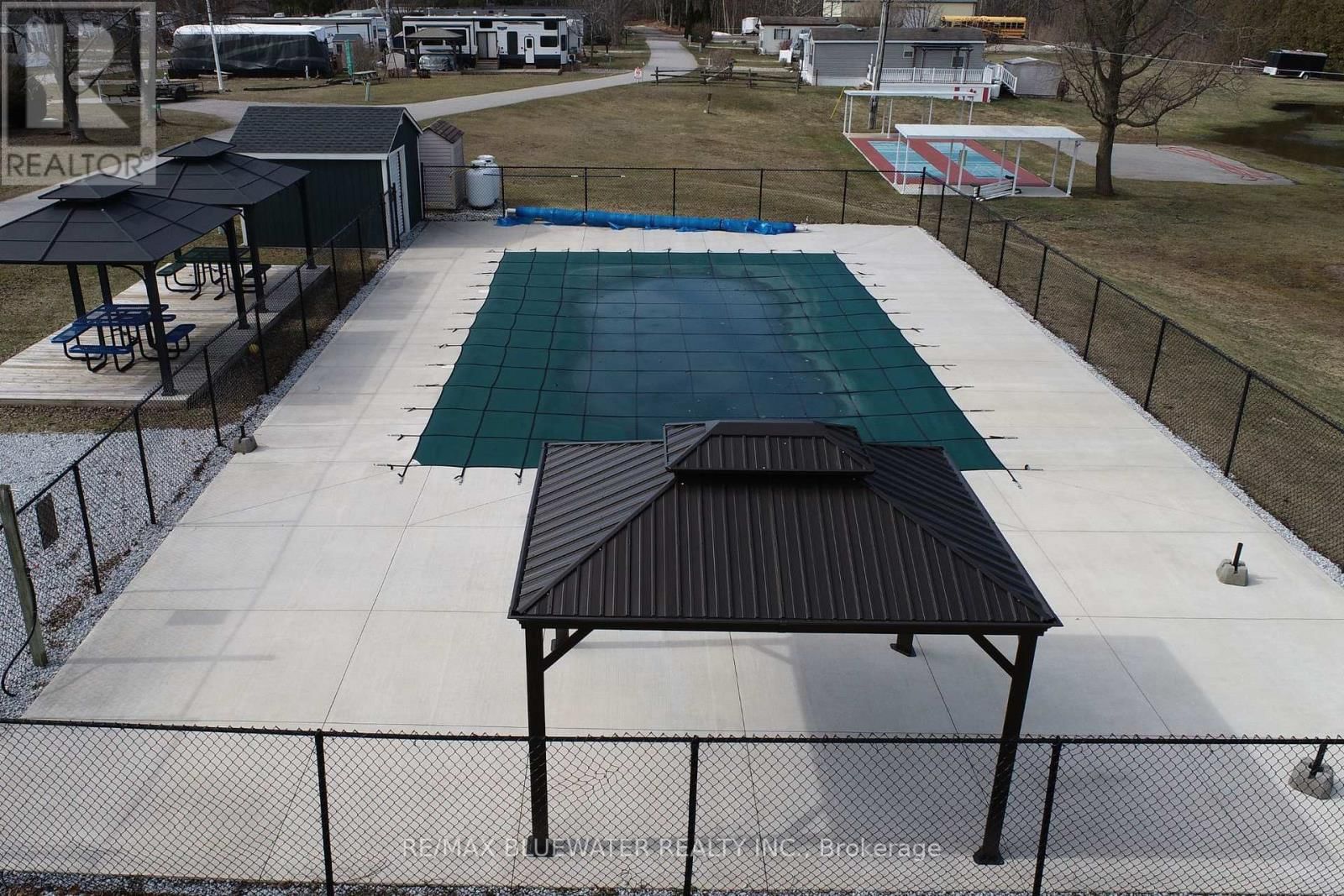 48 - 9385 IPPERWASH ROAD Image 32