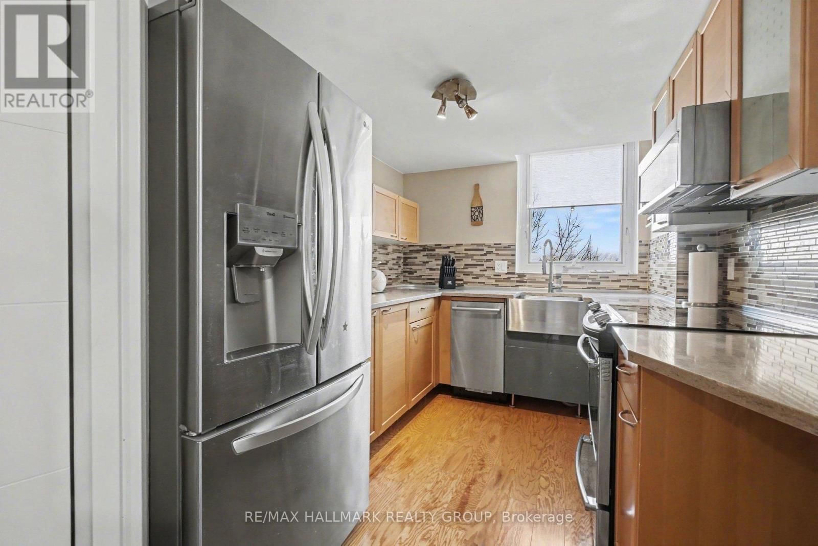 616 - 80 SANDCASTLE DRIVE Image 11