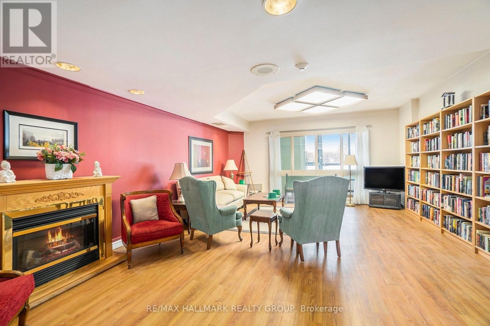 616 - 80 SANDCASTLE DRIVE Image 19