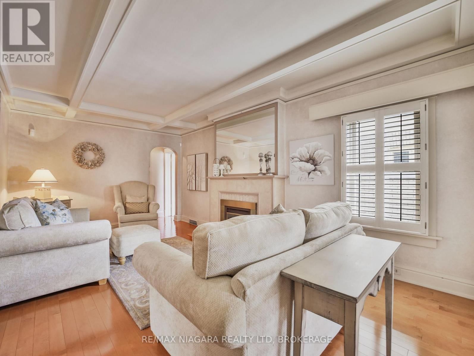 5079 ARMOURY STREET Image 11