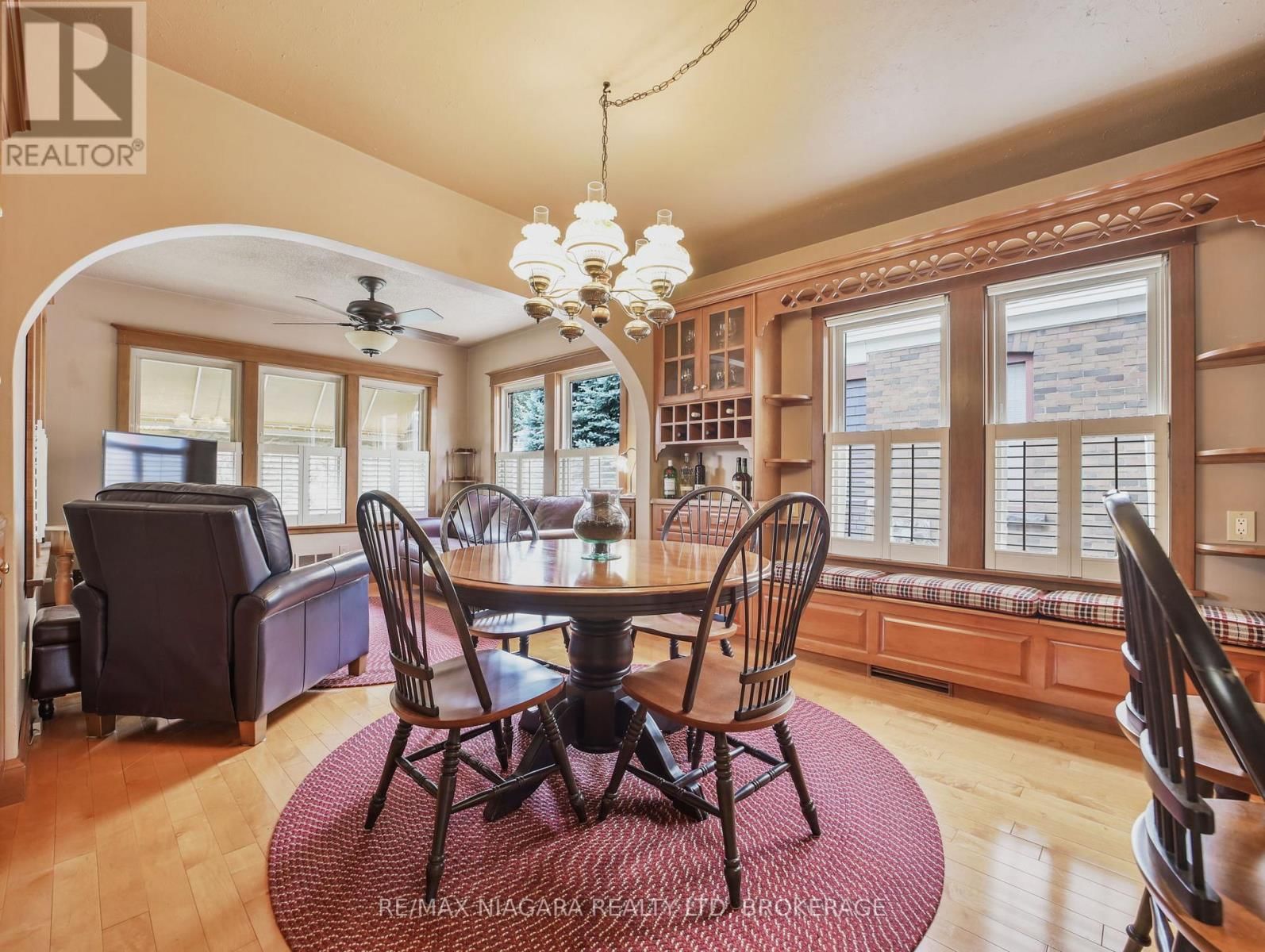 5079 ARMOURY STREET Image 14