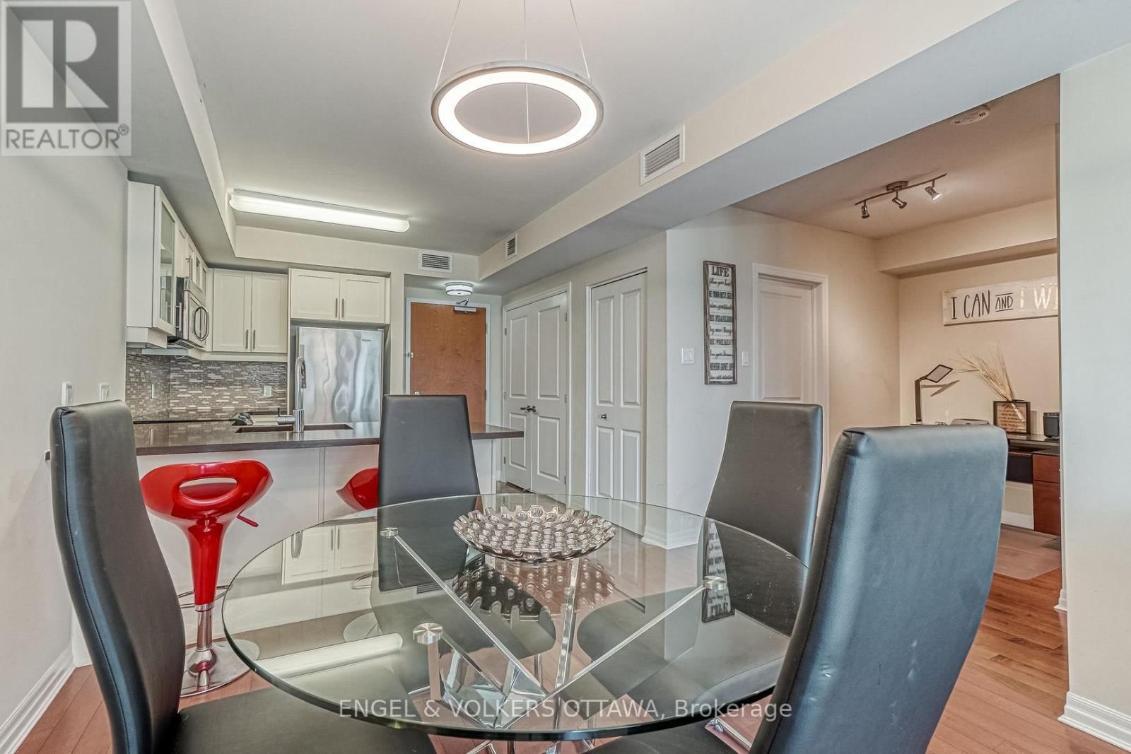 804 - 195 BESSERER STREET Image 11