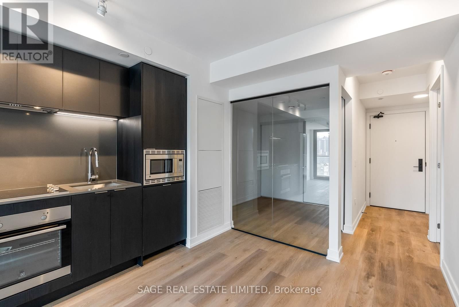 1004 - 1 JARVIS STREET Image 9