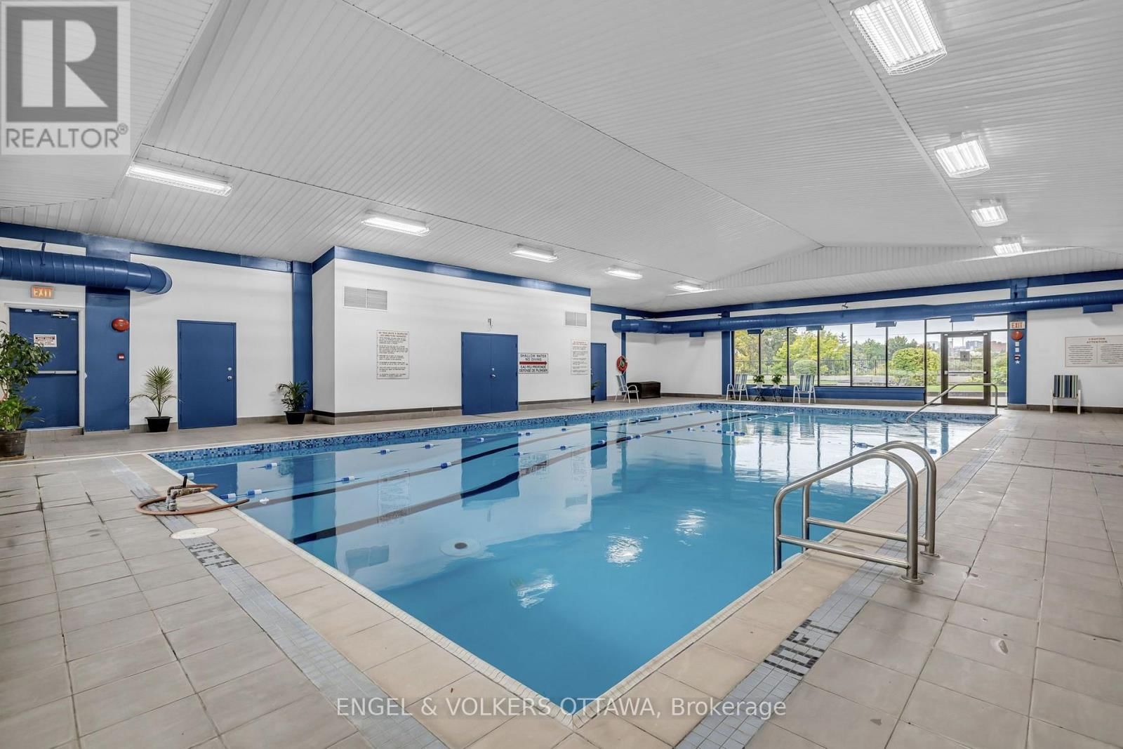 303 - 158A MCARTHUR AVENUE Image 19