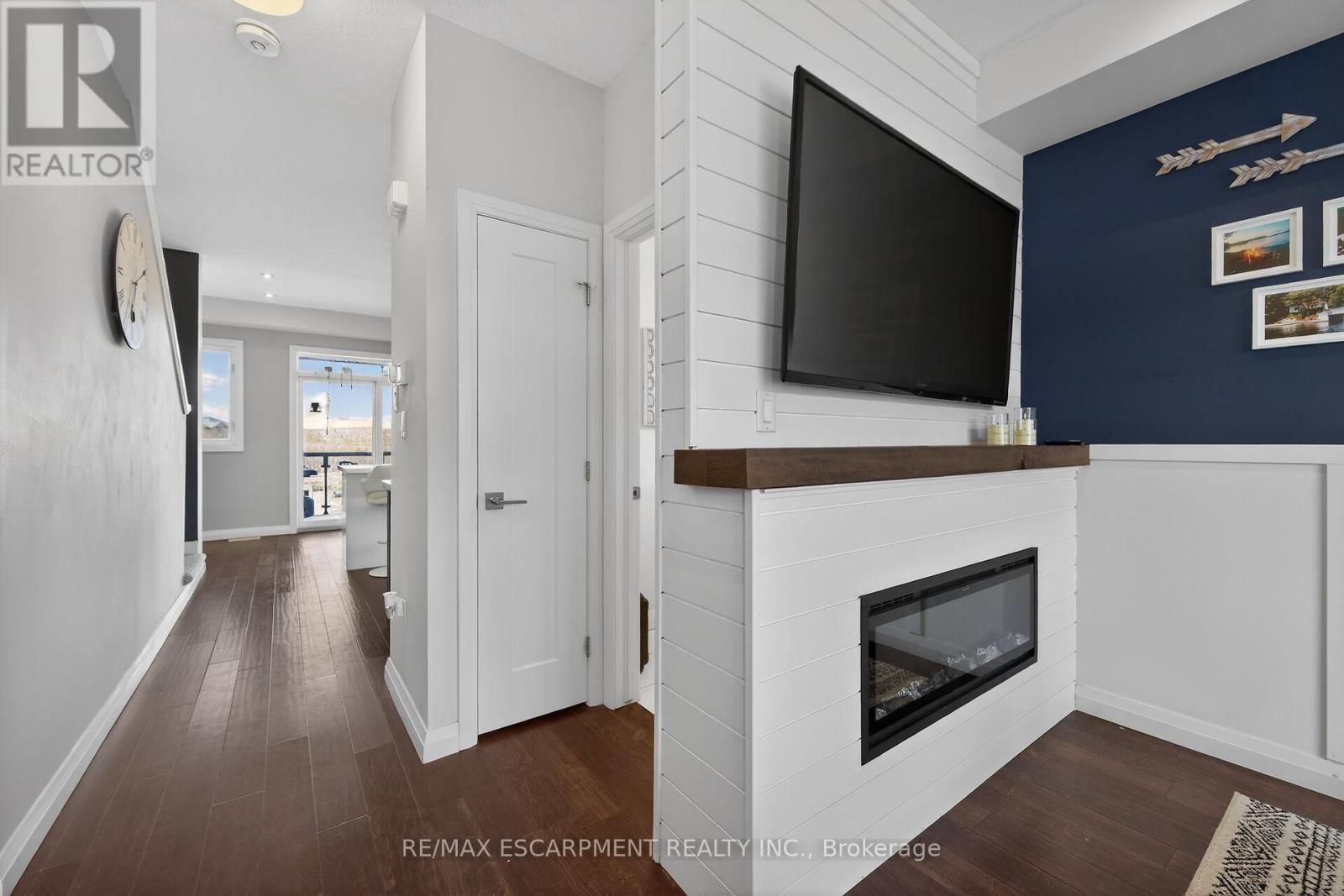 33 - 35 MIDHURST HEIGHTS Image 14