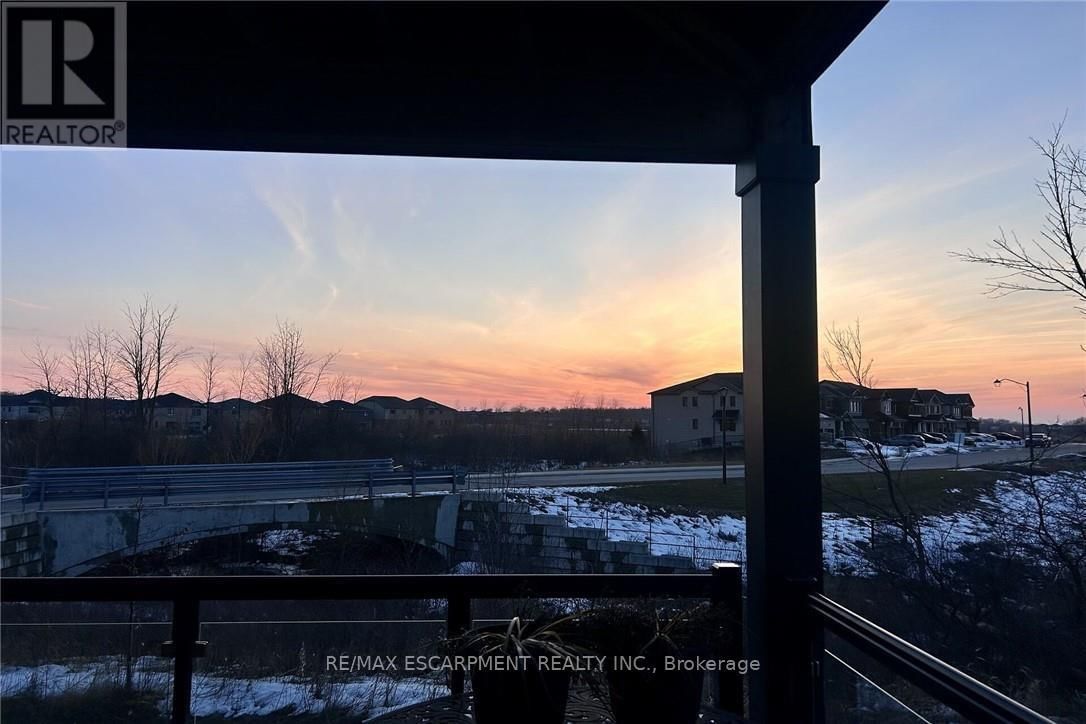 33 - 35 MIDHURST HEIGHTS Image 36