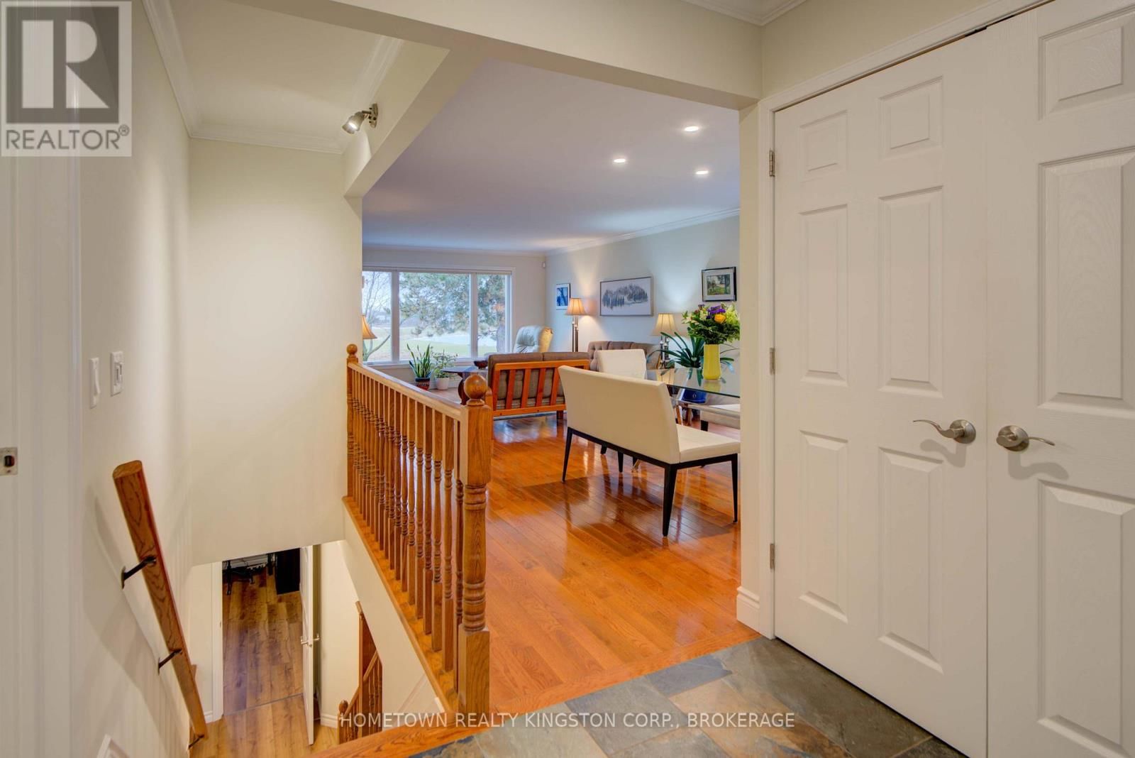 59 ABBEY DAWN DRIVE Image 4