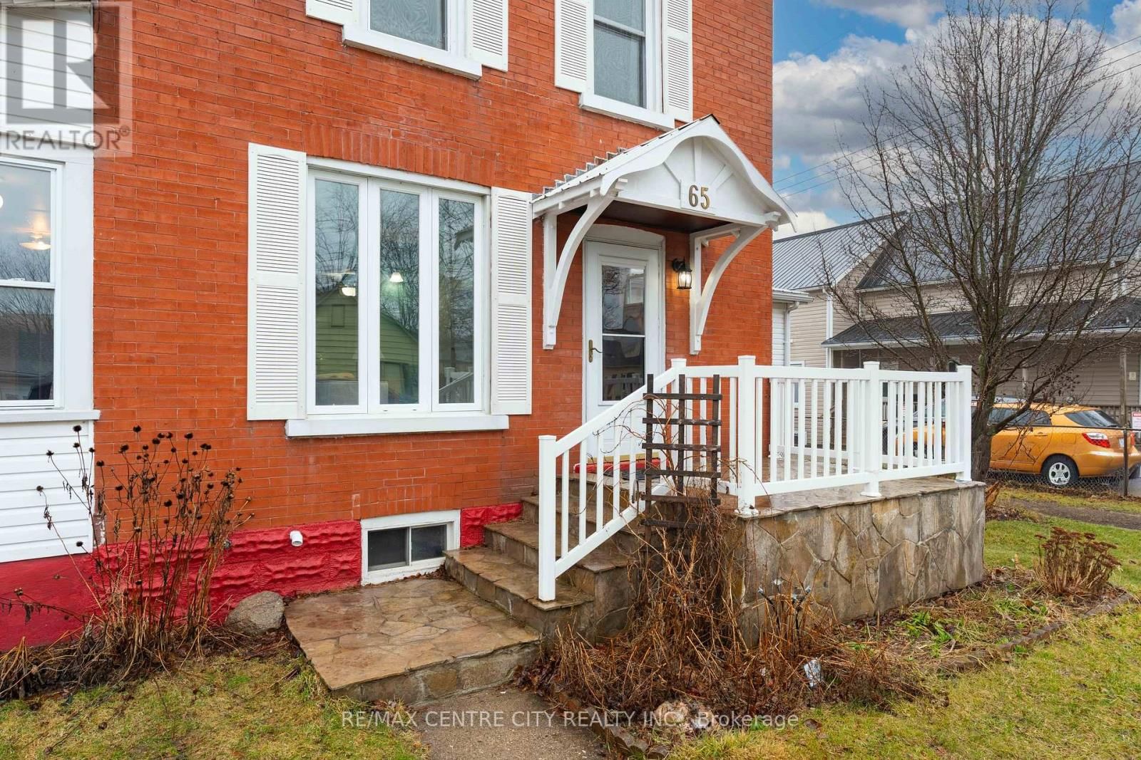 65 KING STREET Image 37