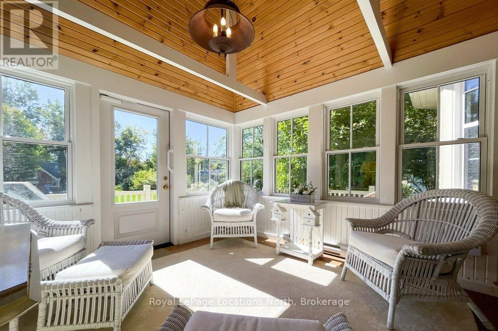 202 SNOWBRIDGE WAY Image 14