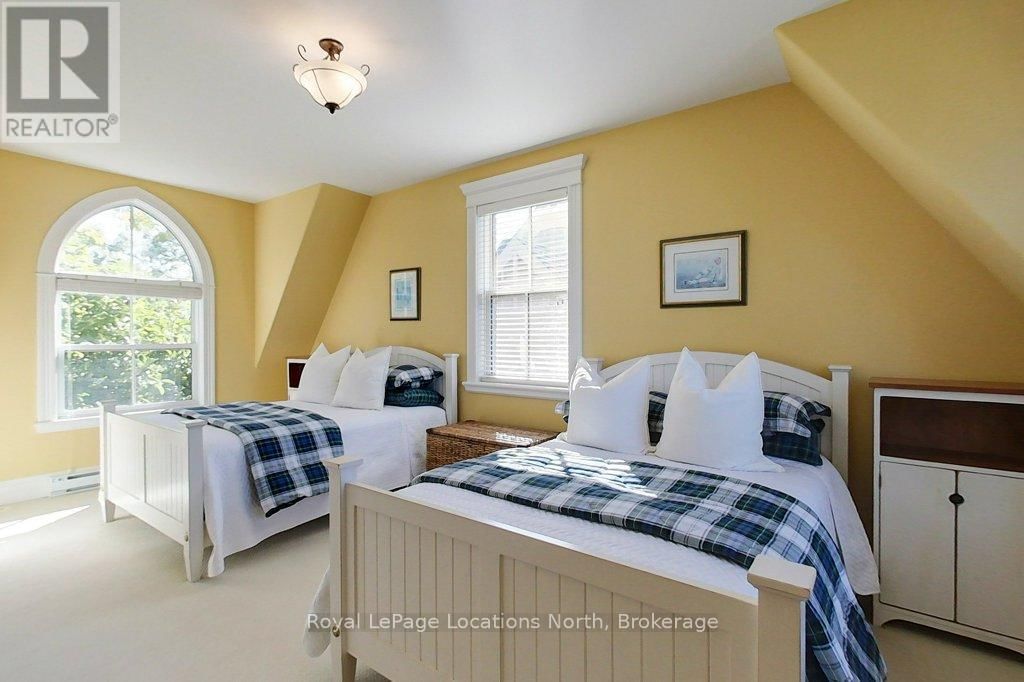 202 SNOWBRIDGE WAY Image 22