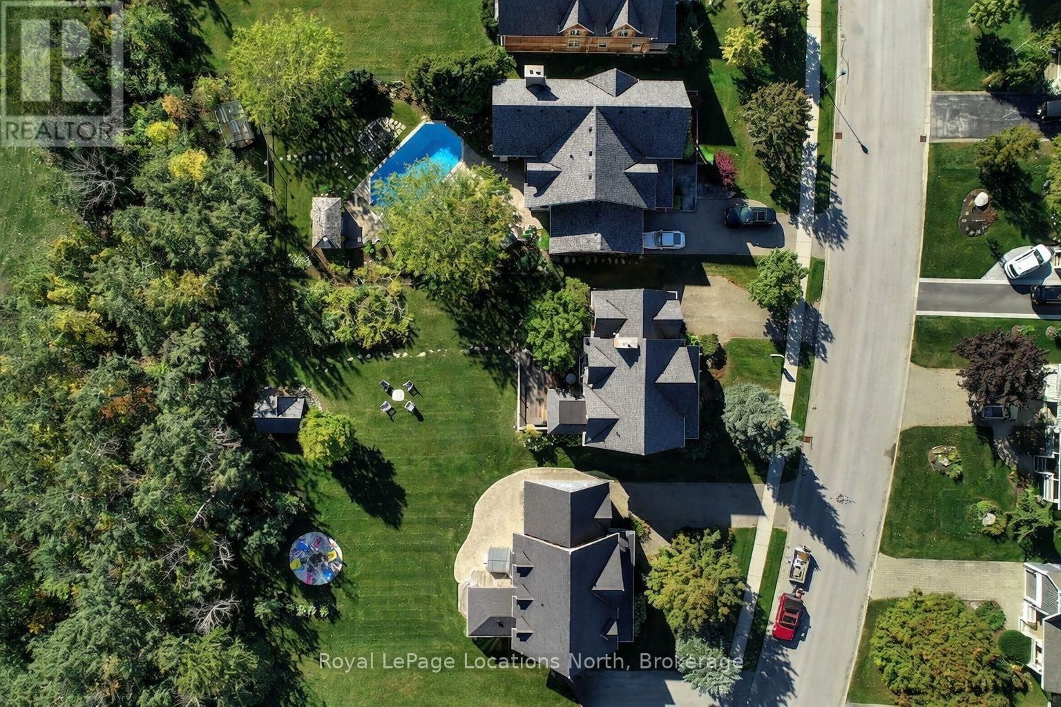 202 SNOWBRIDGE WAY Image 30