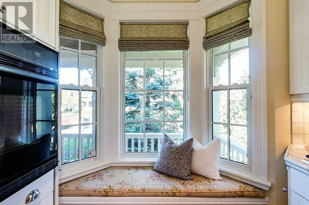 202 SNOWBRIDGE WAY Image 8