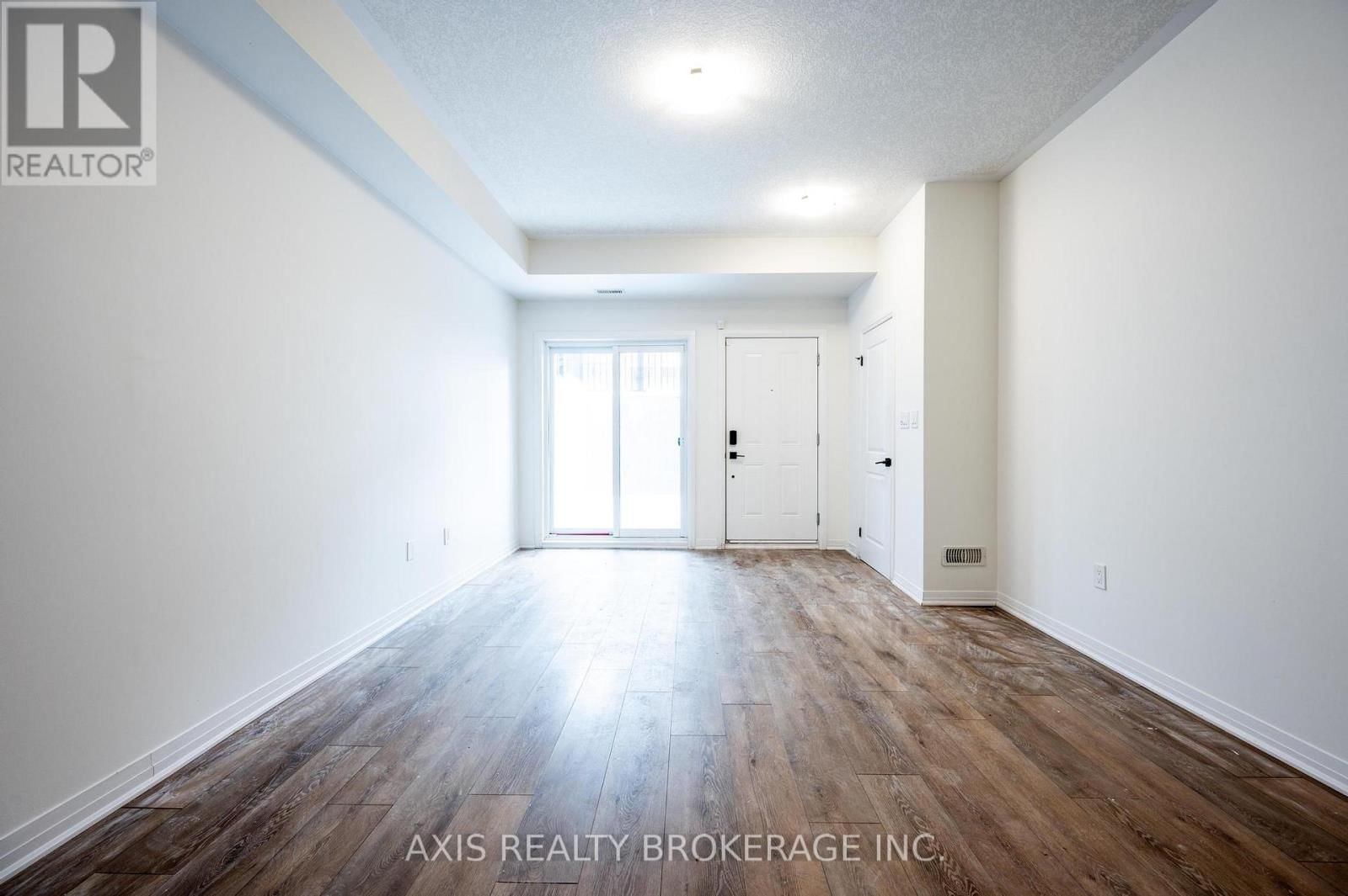 49 - 25 ISHERWOOD AVENUE Image 11