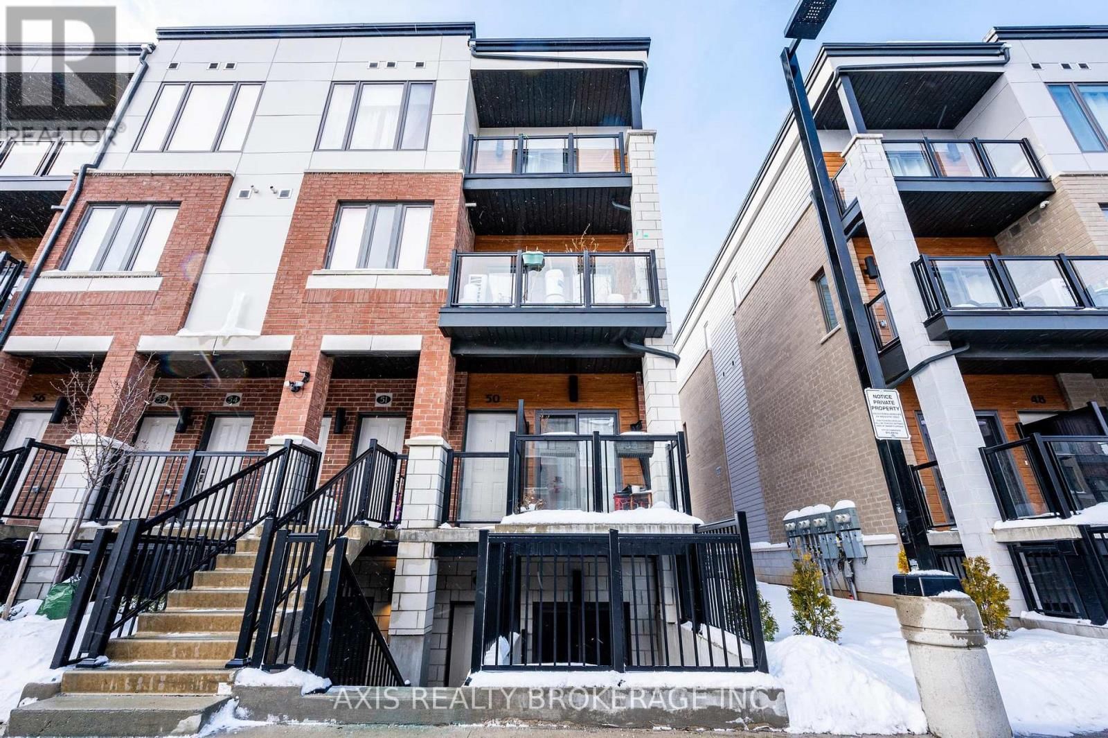 49 - 25 ISHERWOOD AVENUE Image 4