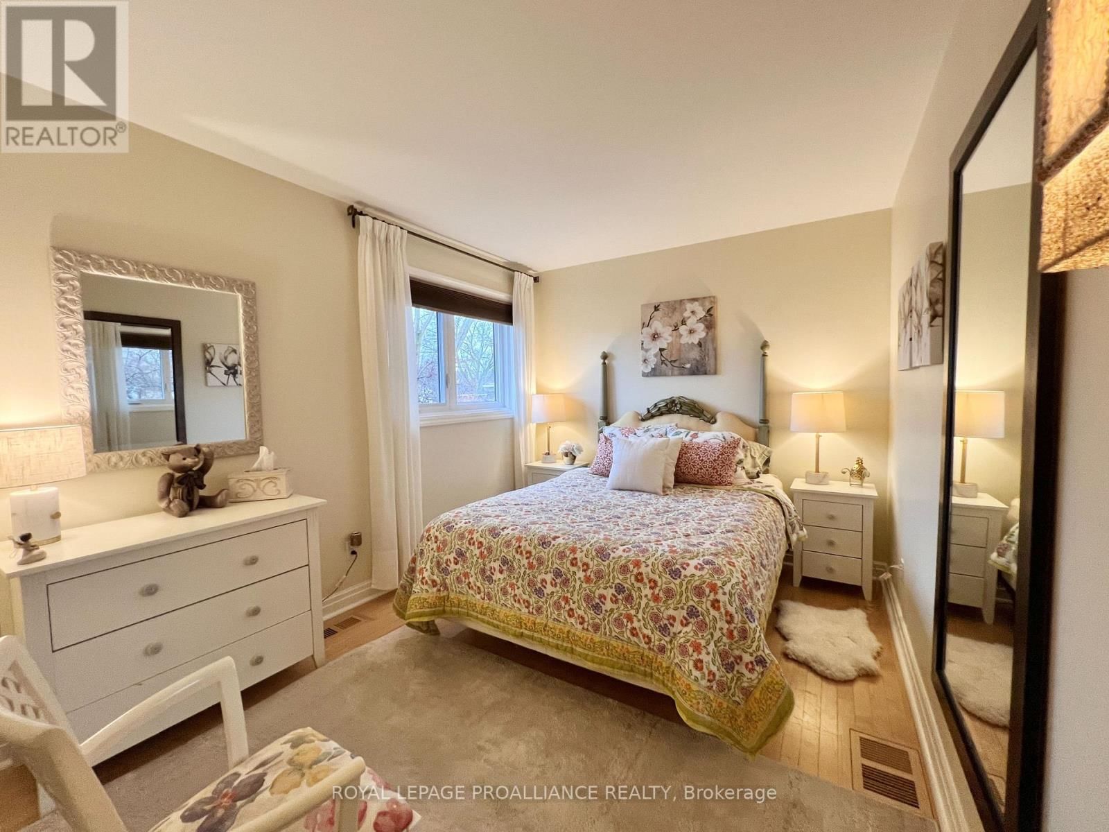 20 GEORGIAN COURT Image 23