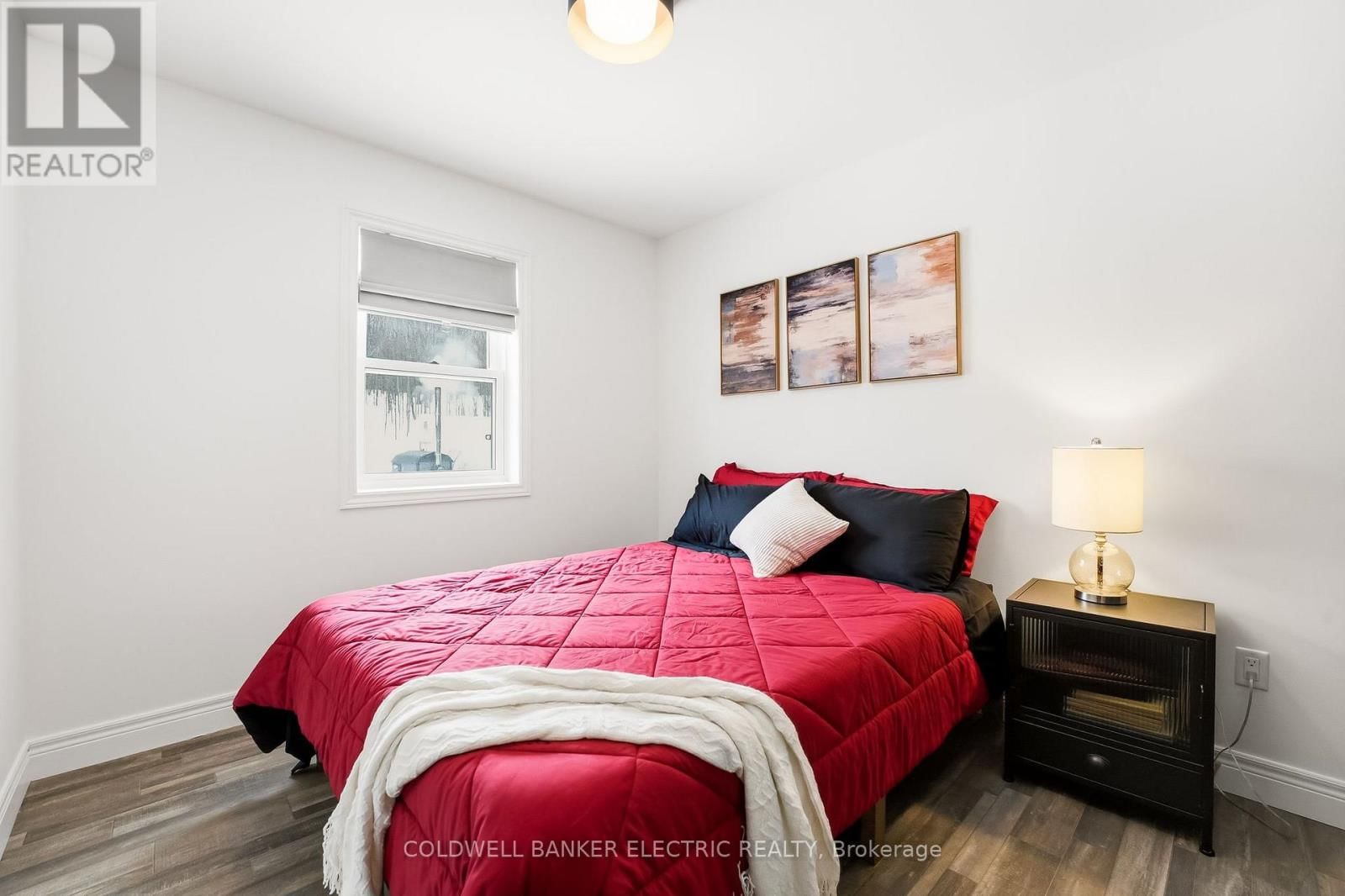 1211 GELERT ROAD Image 17