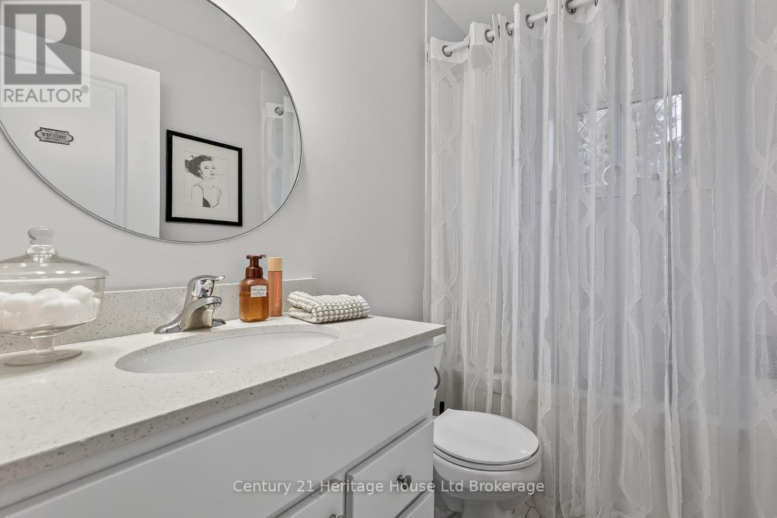 36 WINDEMERE AVENUE Image 15