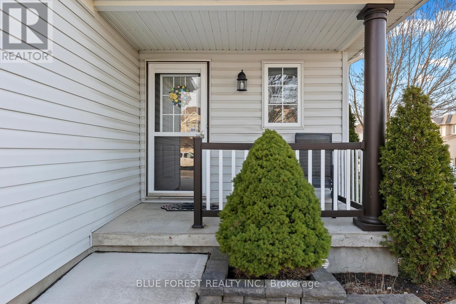 696 FIELDGATE CIRCLE Image 6