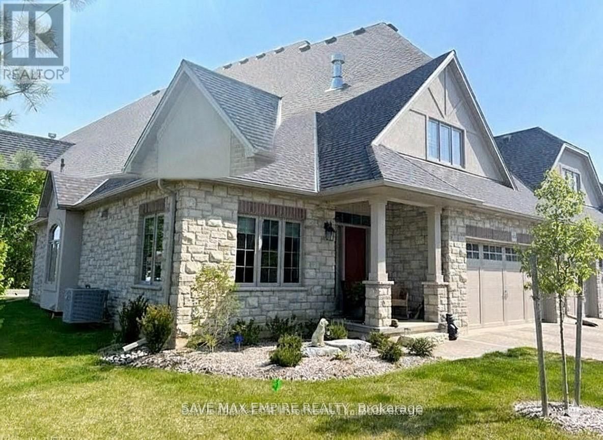 404 - 5 WOOD HAVEN DRIVE Image 1