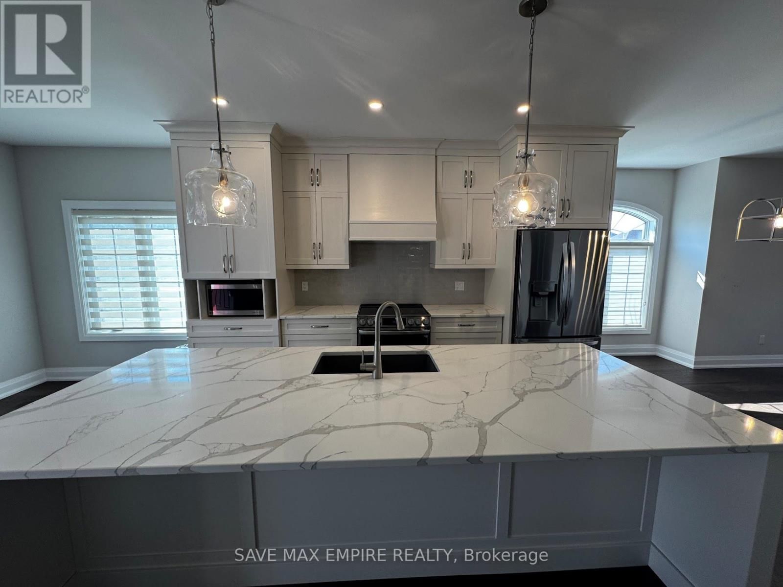 404 - 5 WOOD HAVEN DRIVE Image 9