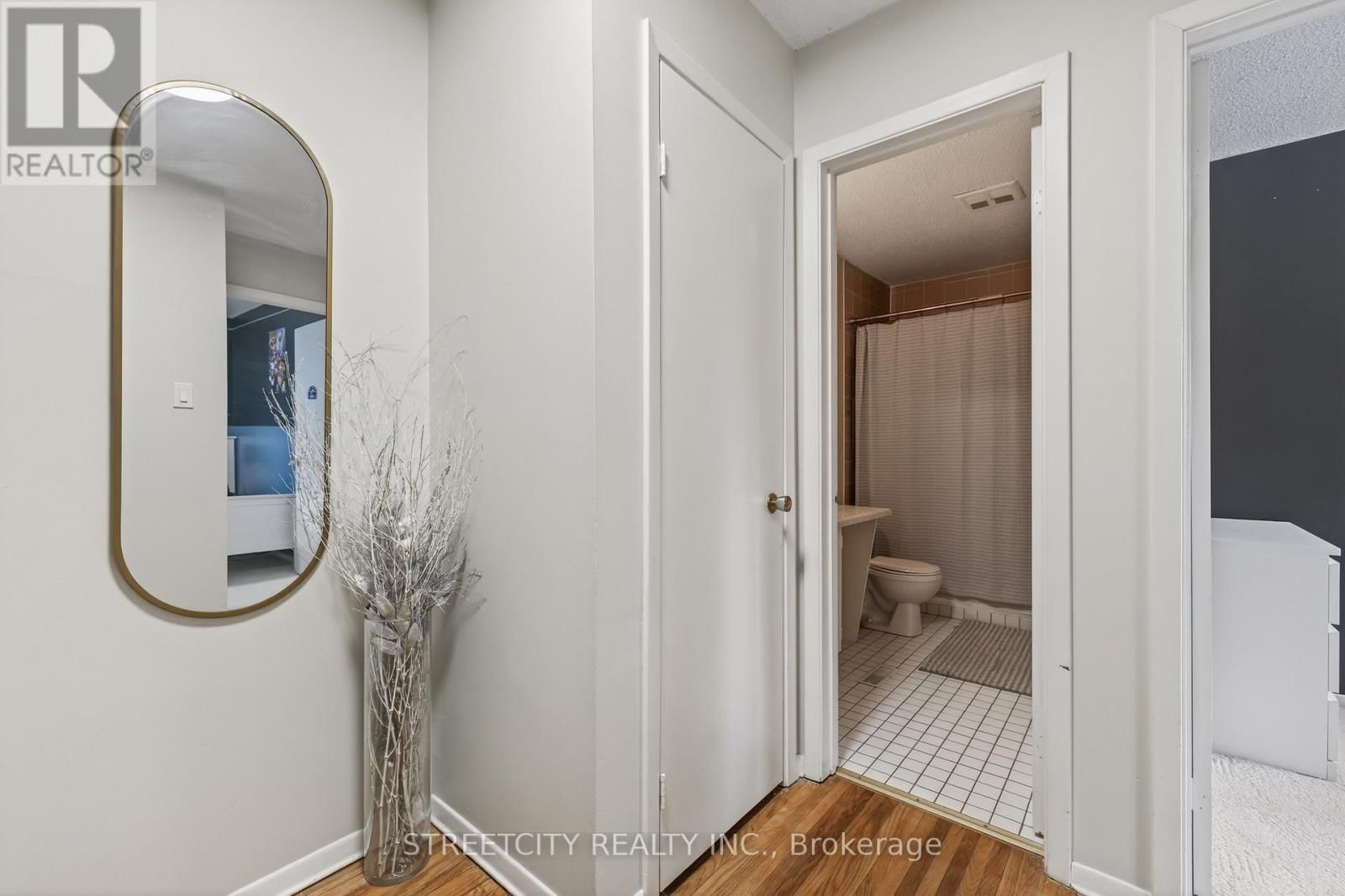 282 HOMESTEAD CRESCENT Image 31