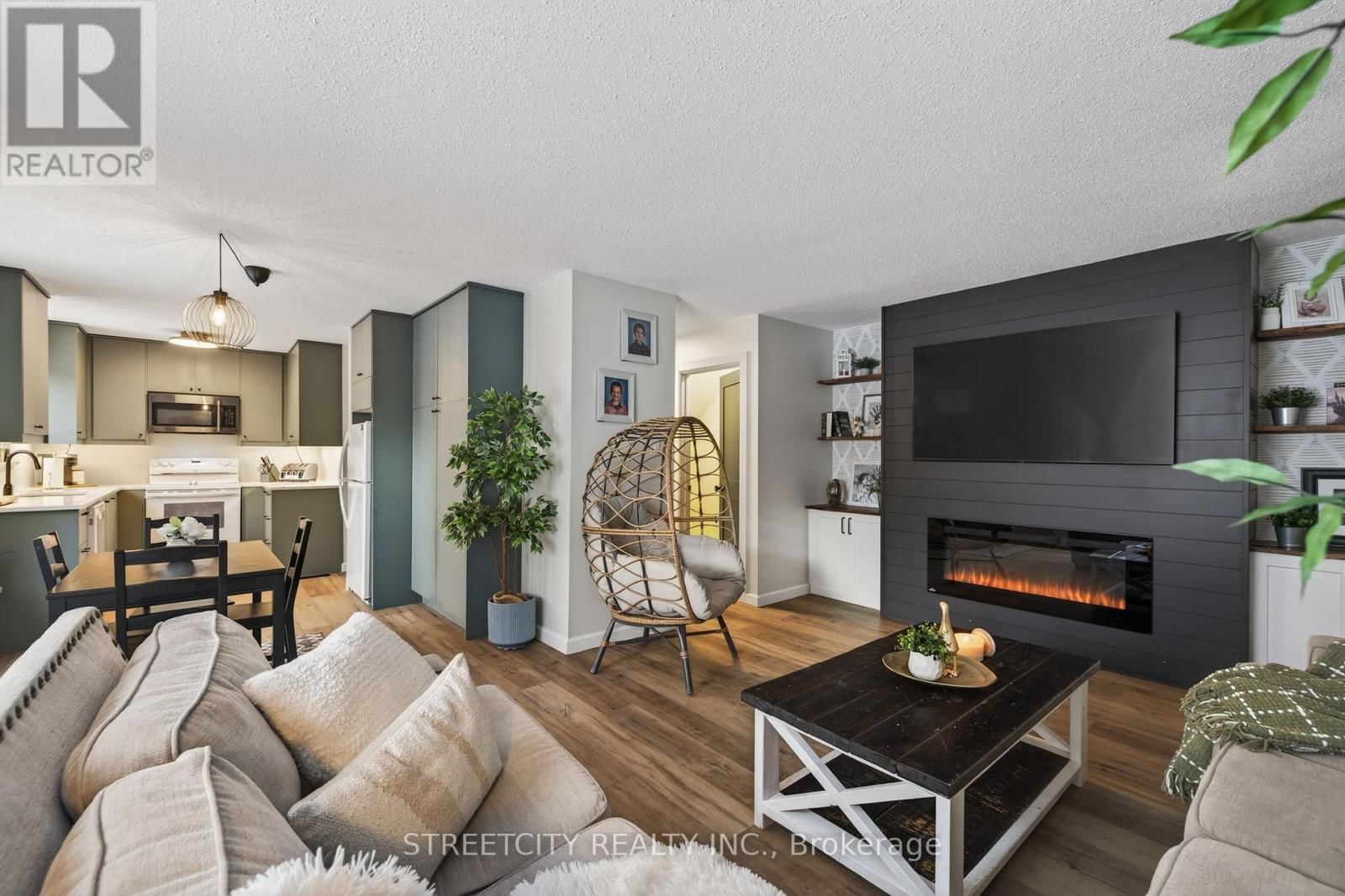 282 HOMESTEAD CRESCENT Image 8