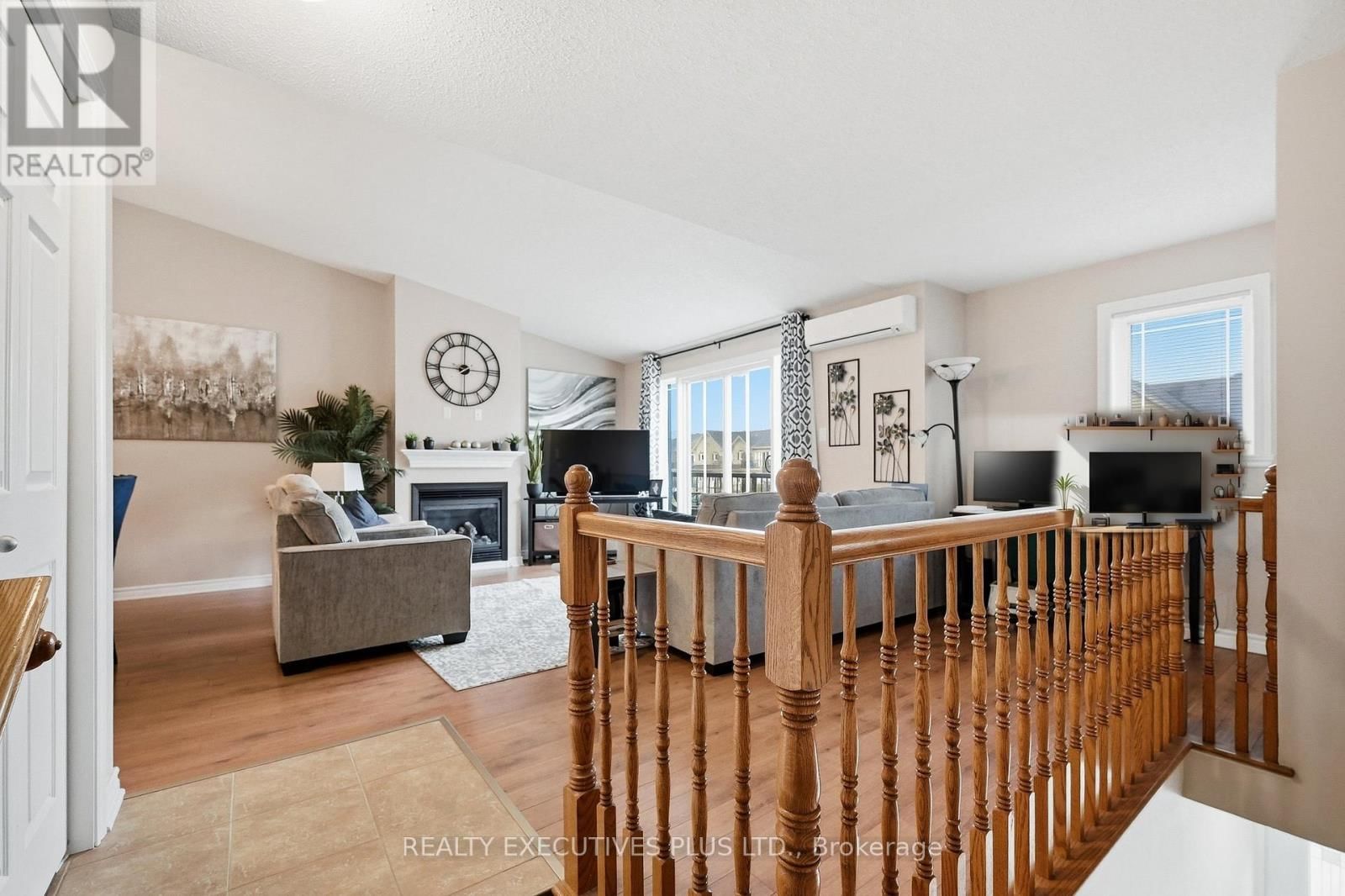 703 - 200 ELIOT STREET Image 3