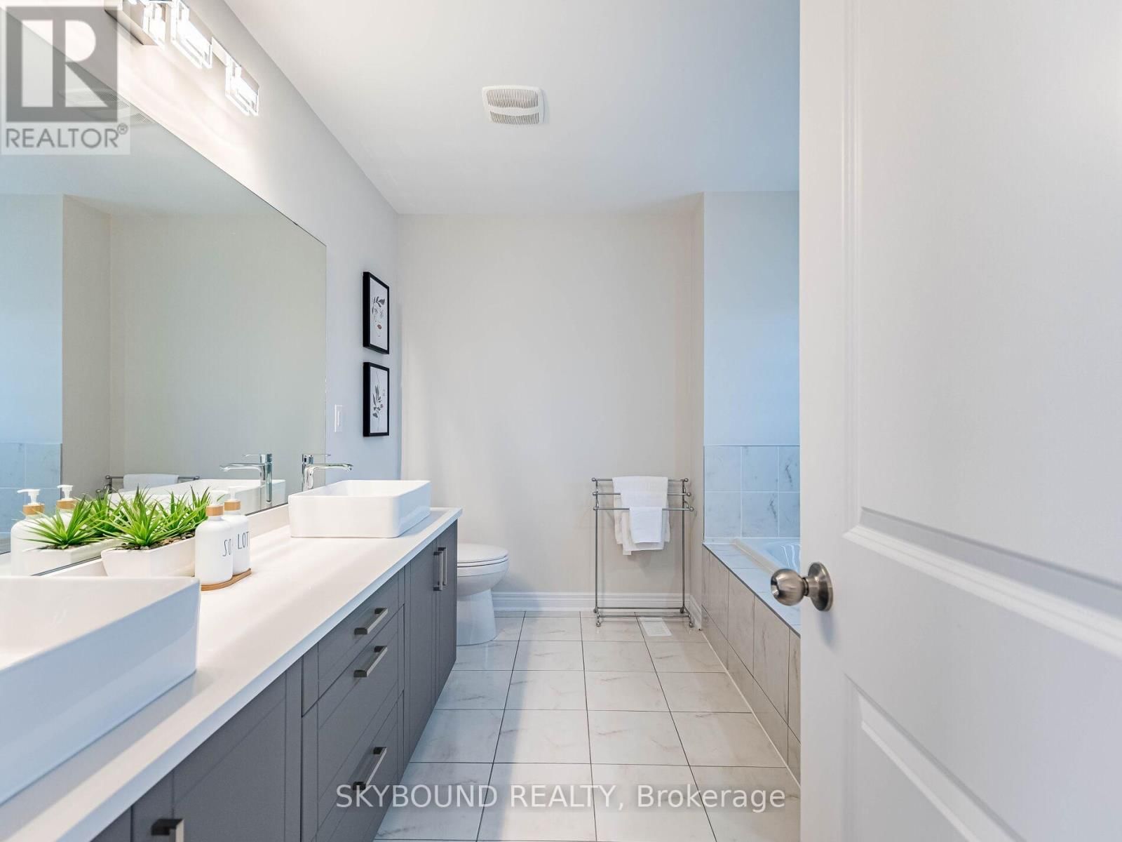 237 SHOREVIEW DRIVE Image 29