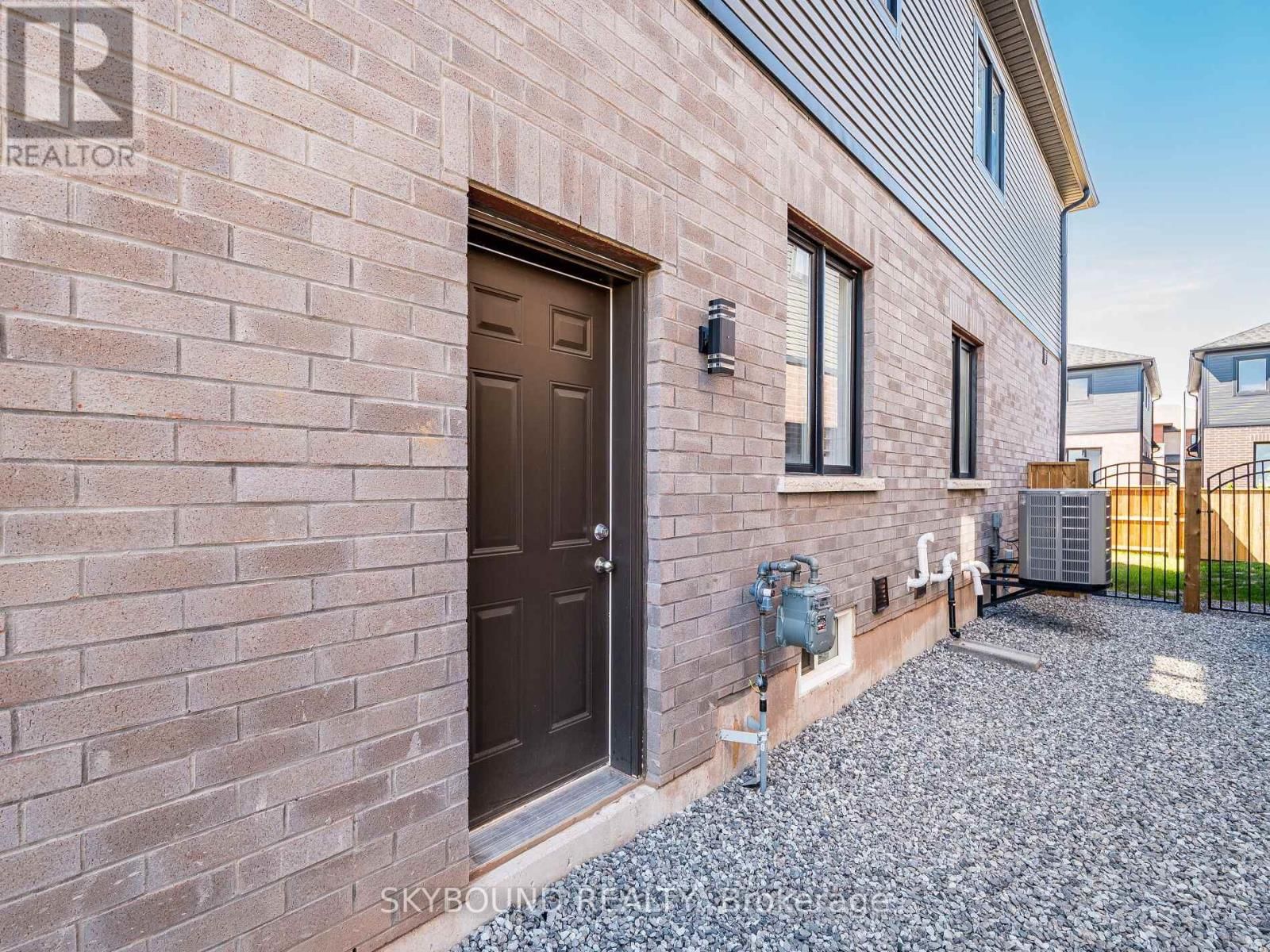 237 SHOREVIEW DRIVE Image 39