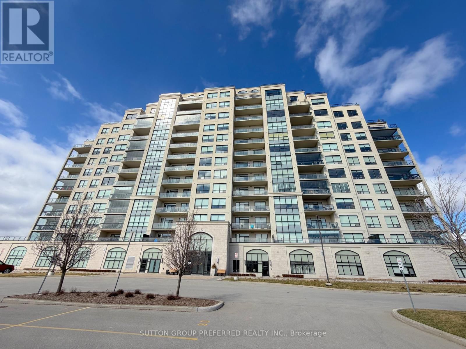 404 - 260 VILLAGEWALK BOULEVARD Image 1