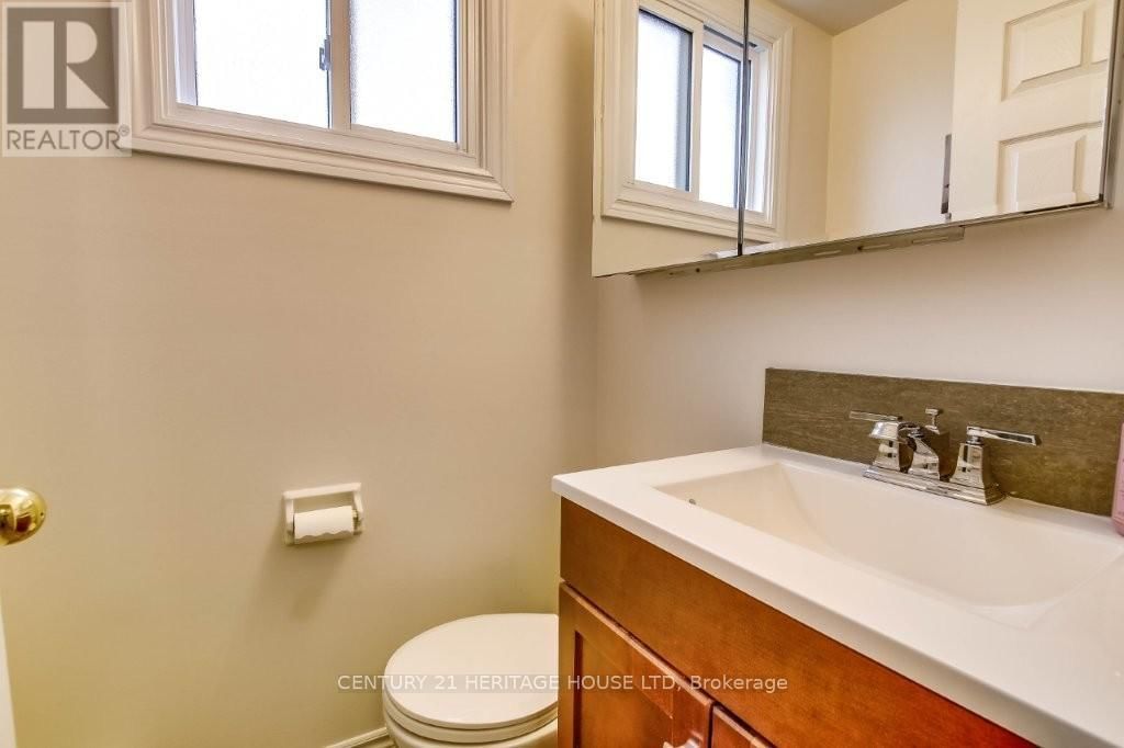 1 MASSEY DRIVE Image 19