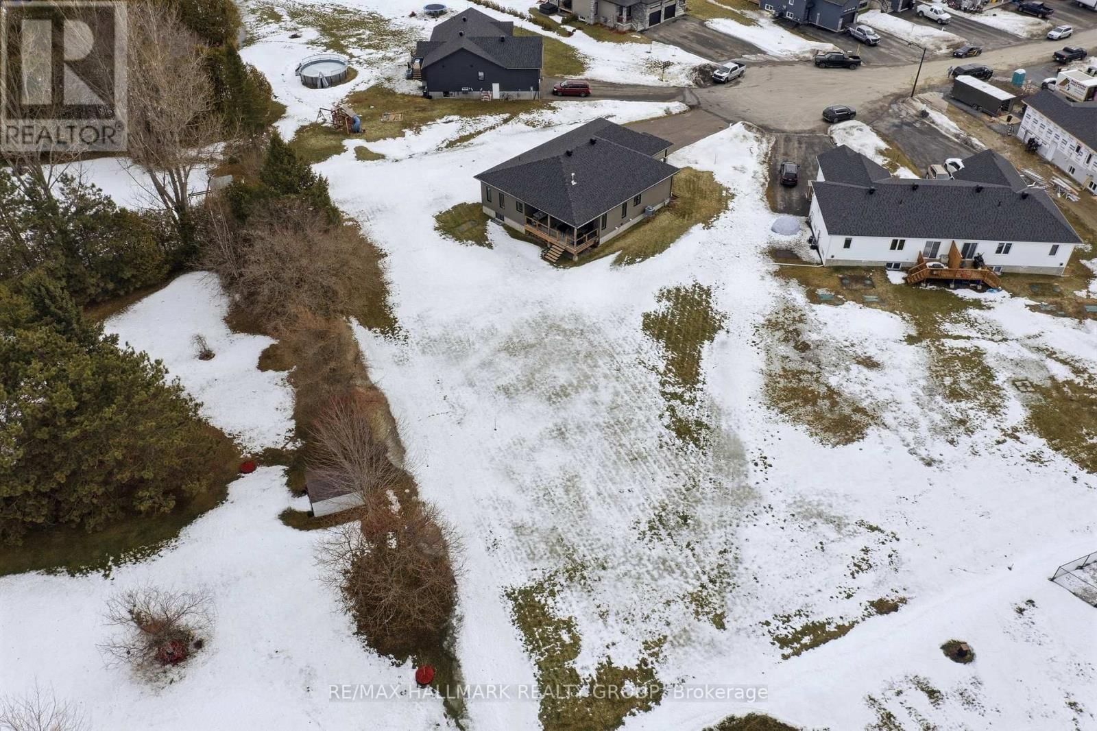 21 MAXIME COURT Image 38