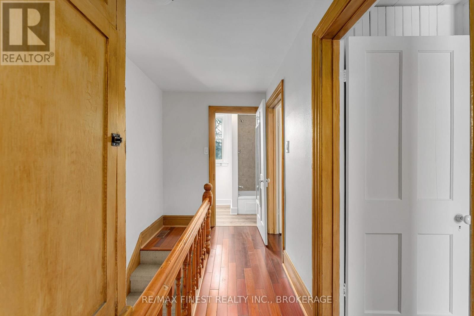 196 ORDNANCE STREET Image 24