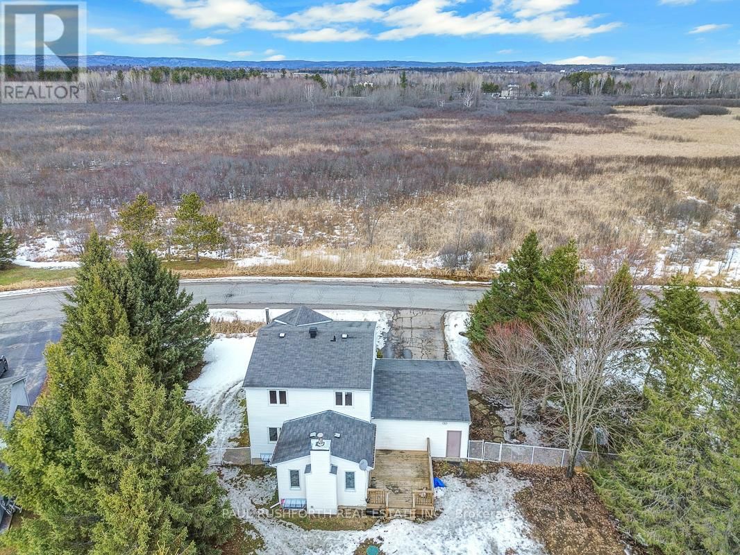 121 PORCUPINE TRAIL Image 41