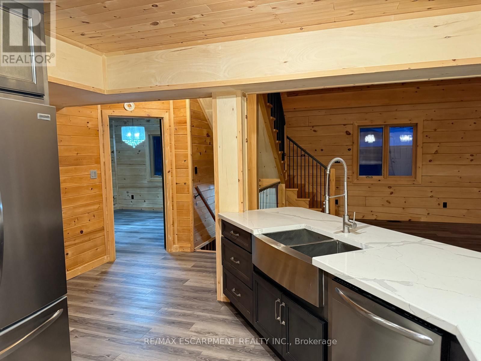 33 LAIRD DRIVE Image 11