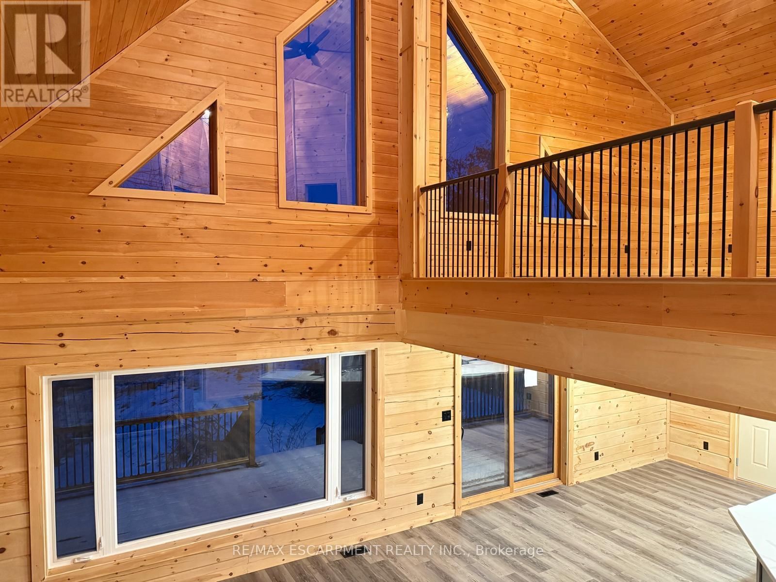 33 LAIRD DRIVE Image 19