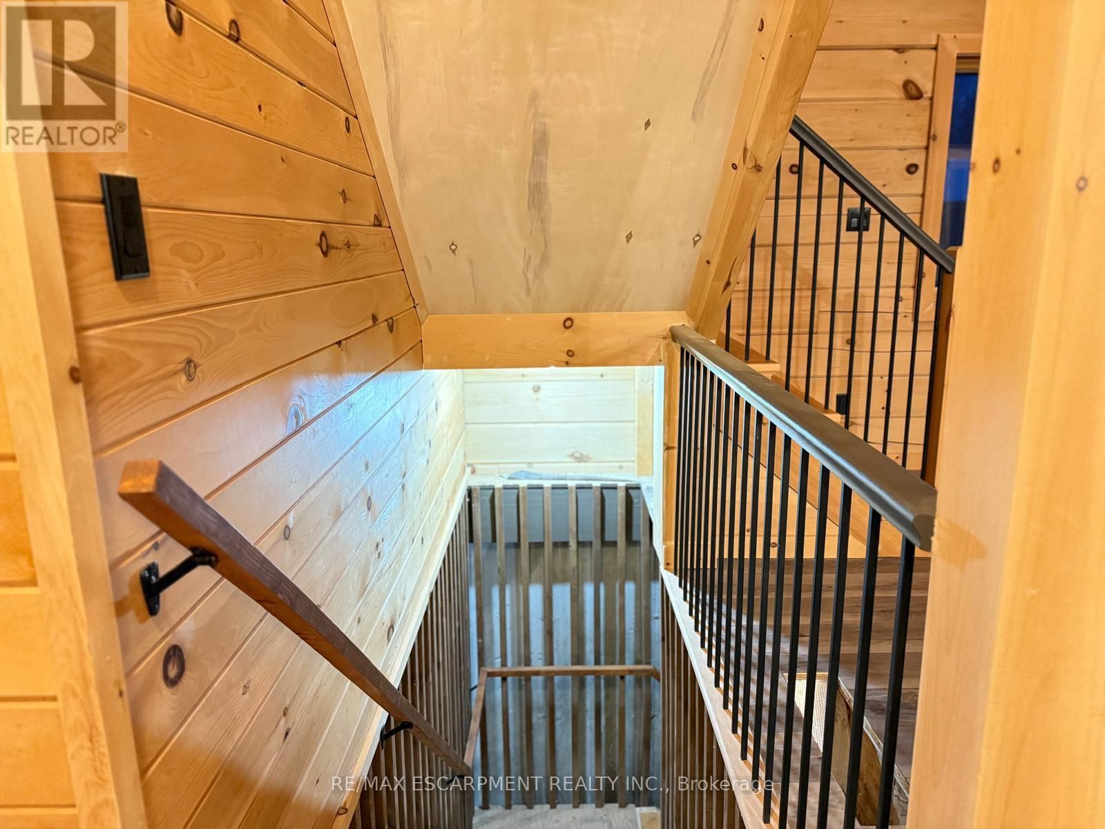 33 LAIRD DRIVE Image 34