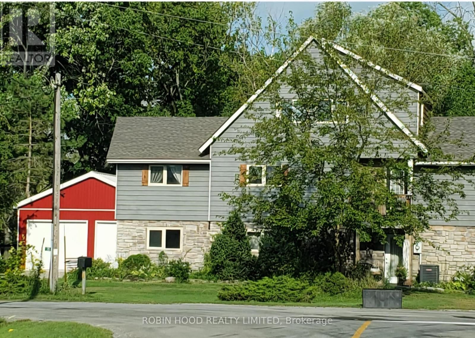 76 DOVER STREET Image 2