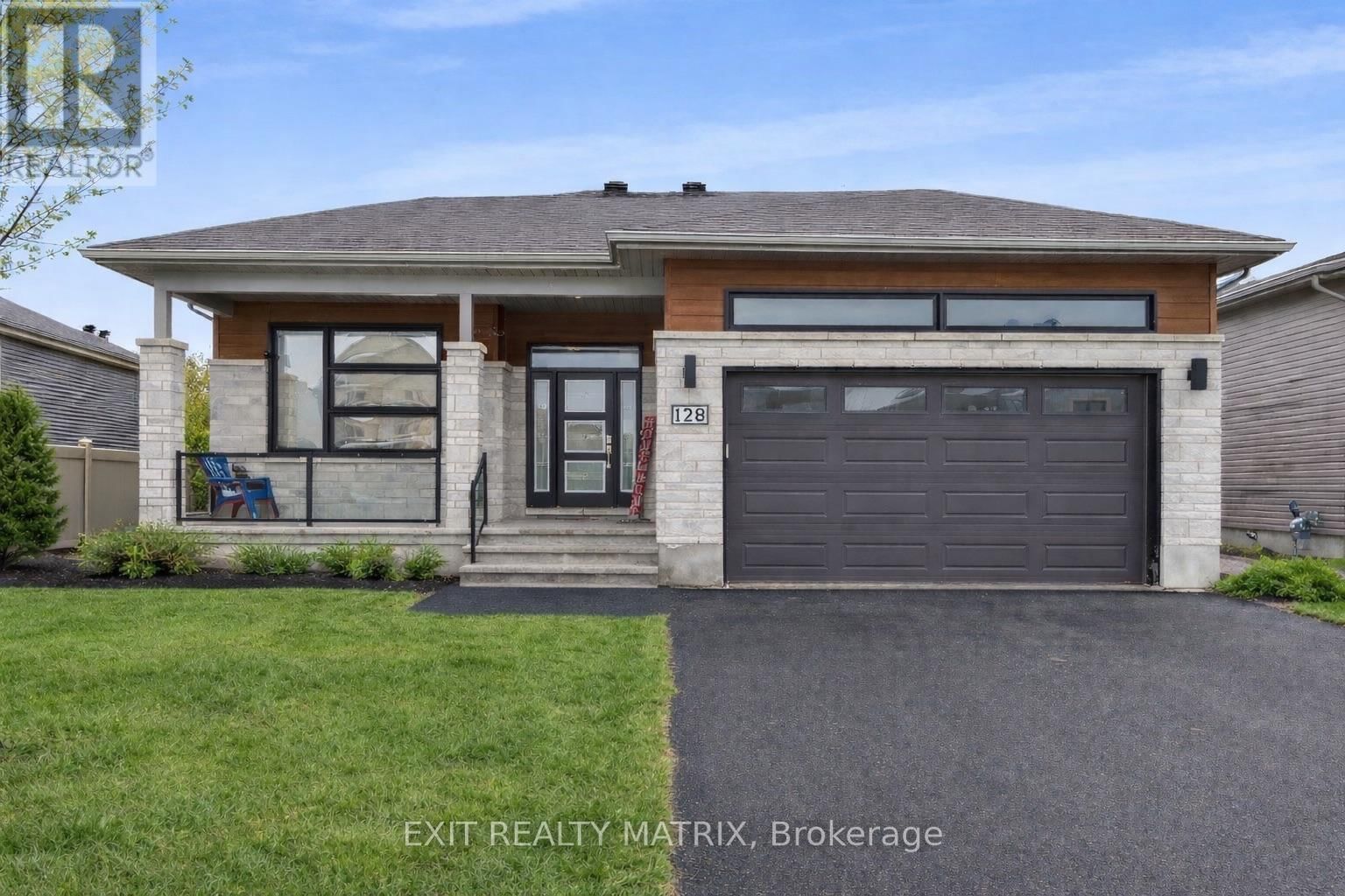 128 LYON STREET Image 1