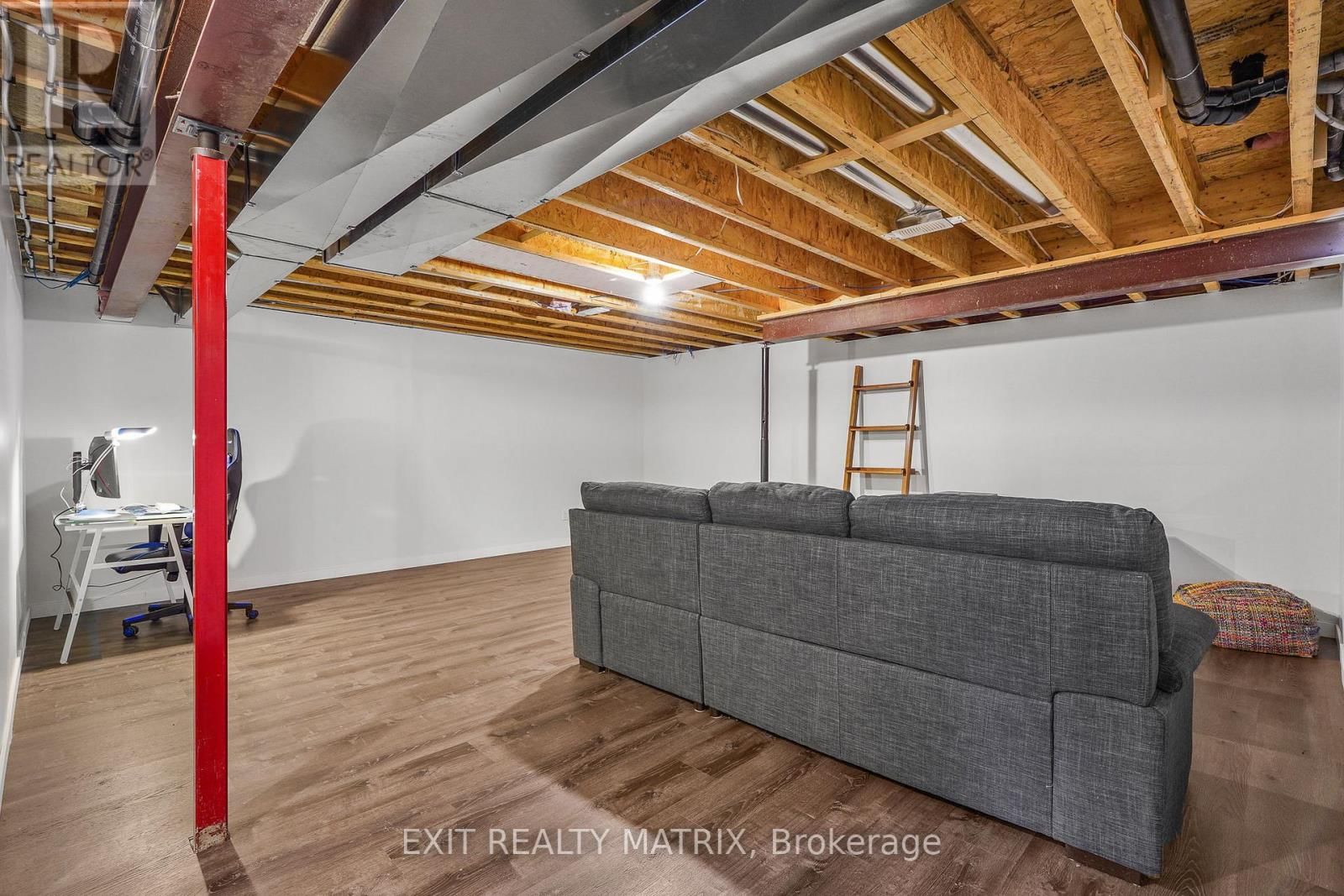 128 LYON STREET Image 24