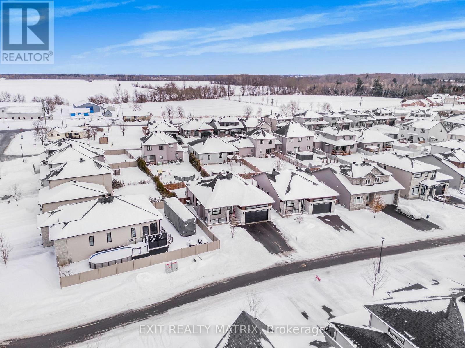 128 LYON STREET Image 33