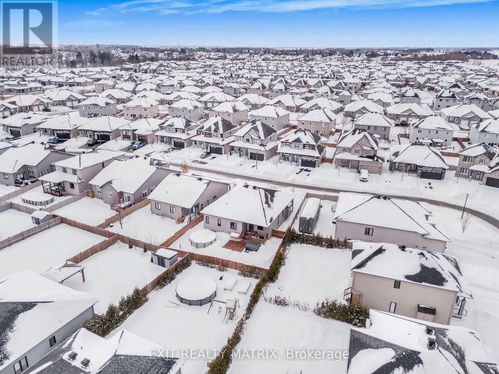 128 LYON STREET Image 36