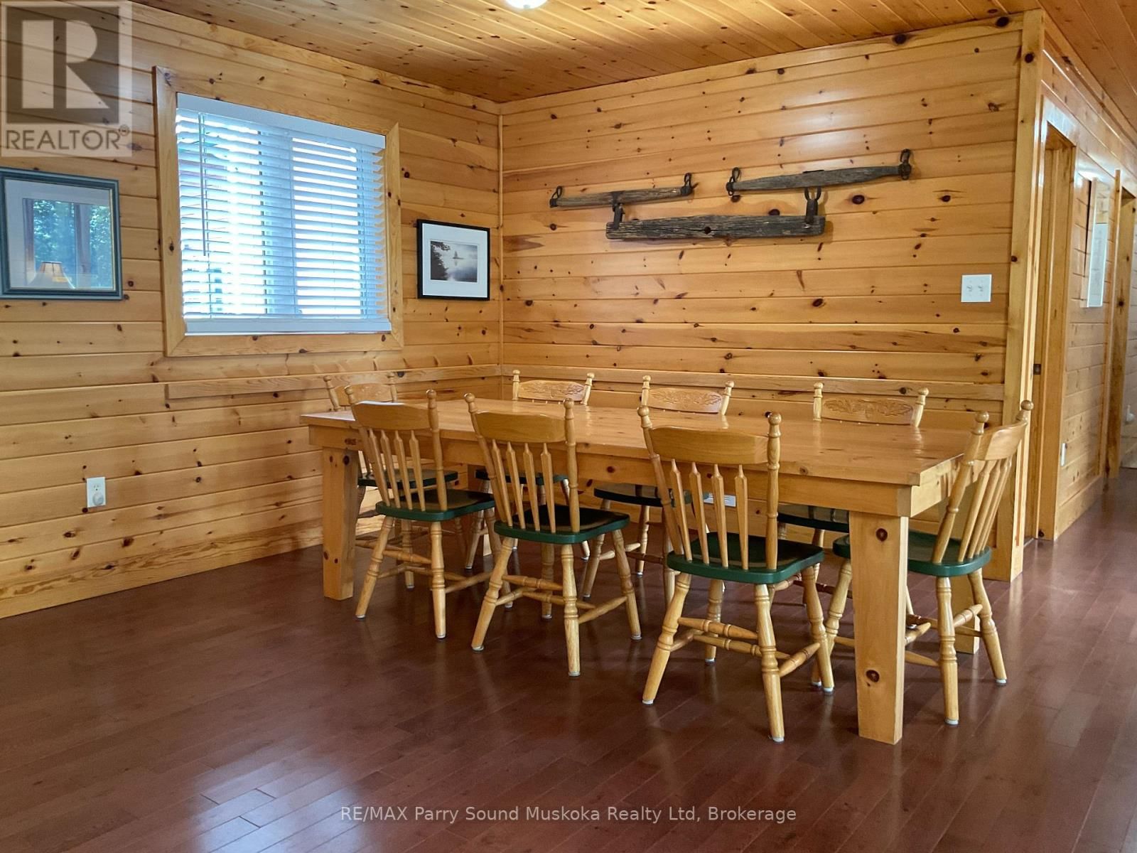 1990 NORTH ROAD Image 15