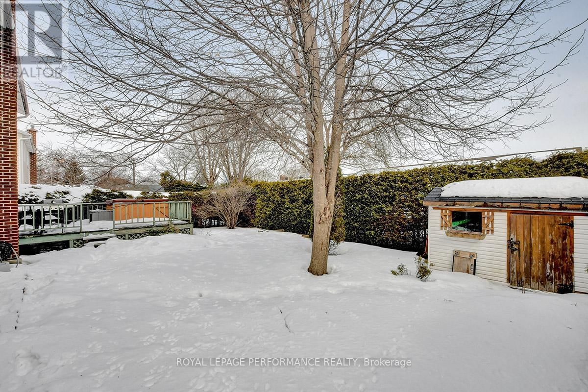 122 POST ROAD Image 19