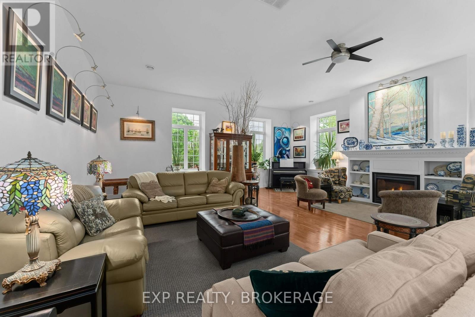 11 CROSS STREET Image 15