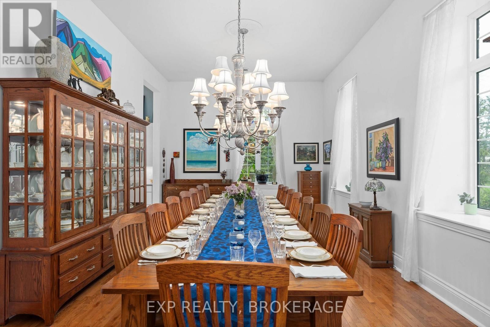 11 CROSS STREET Image 20