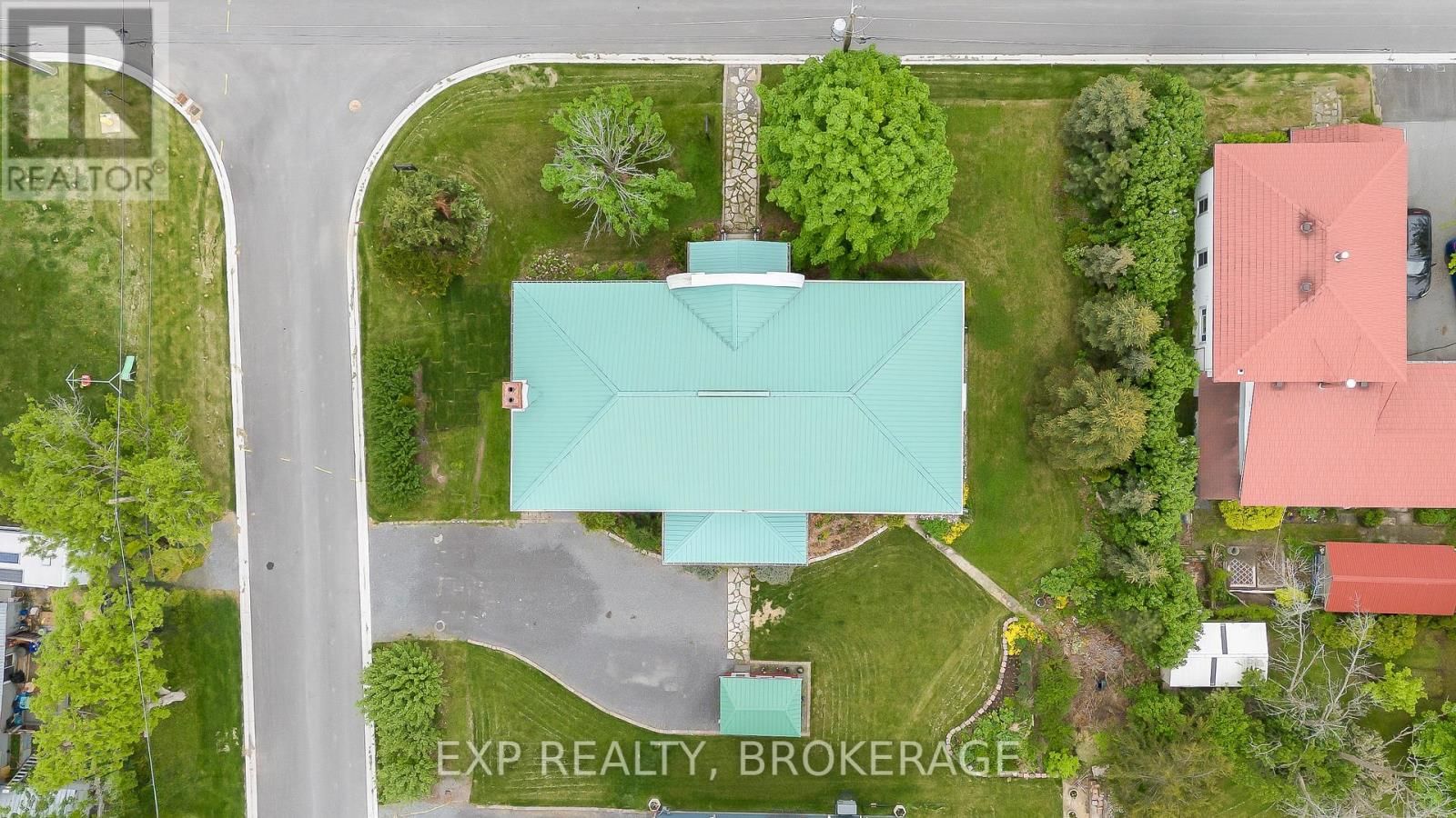 11 CROSS STREET Image 46