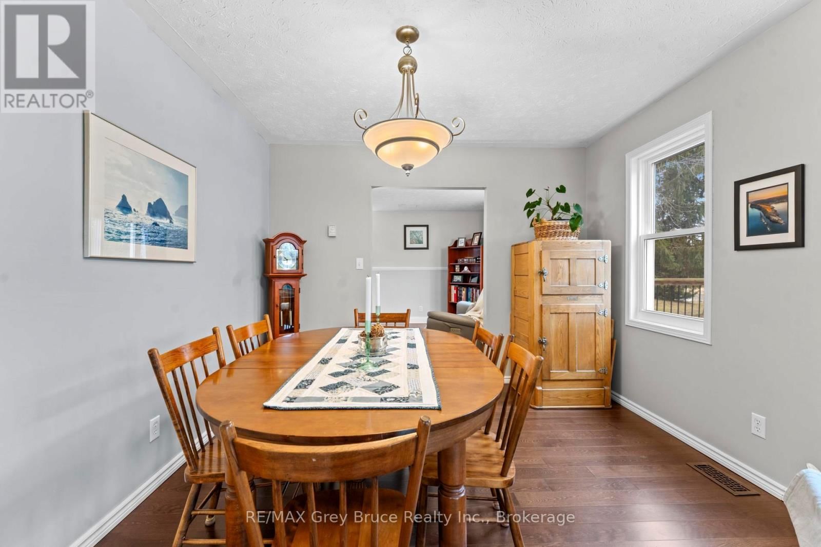 112 MARY AVENUE Image 15